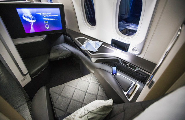 Air France Upgrade Seat with Miles, Bid, Cash and La Première