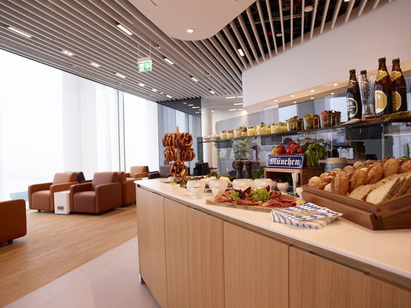 Lufthansa Business Class Lounge