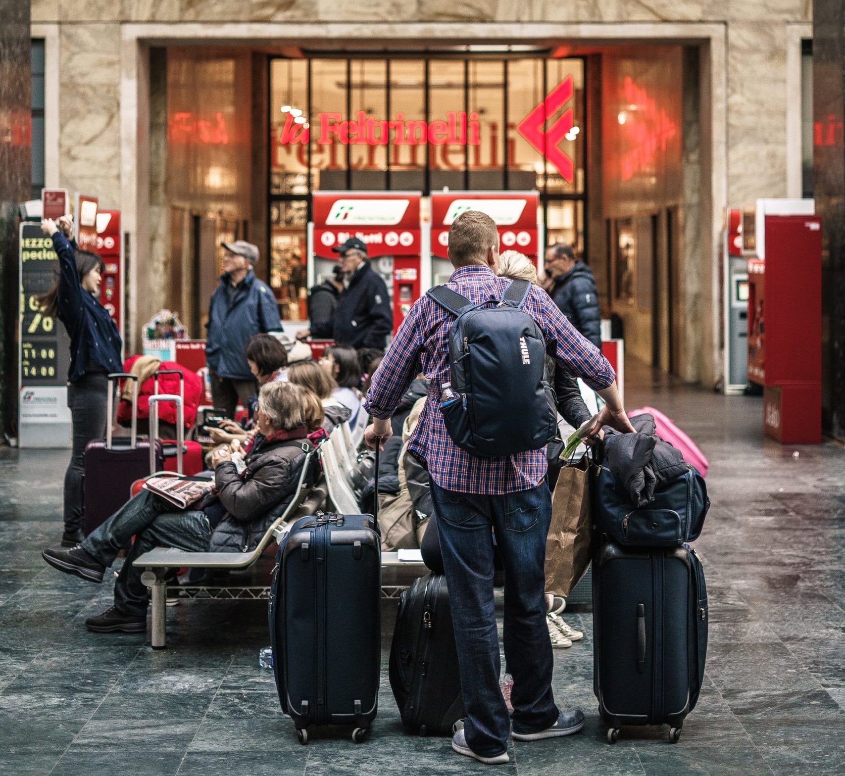 delta flight restrictions for carry on baggage