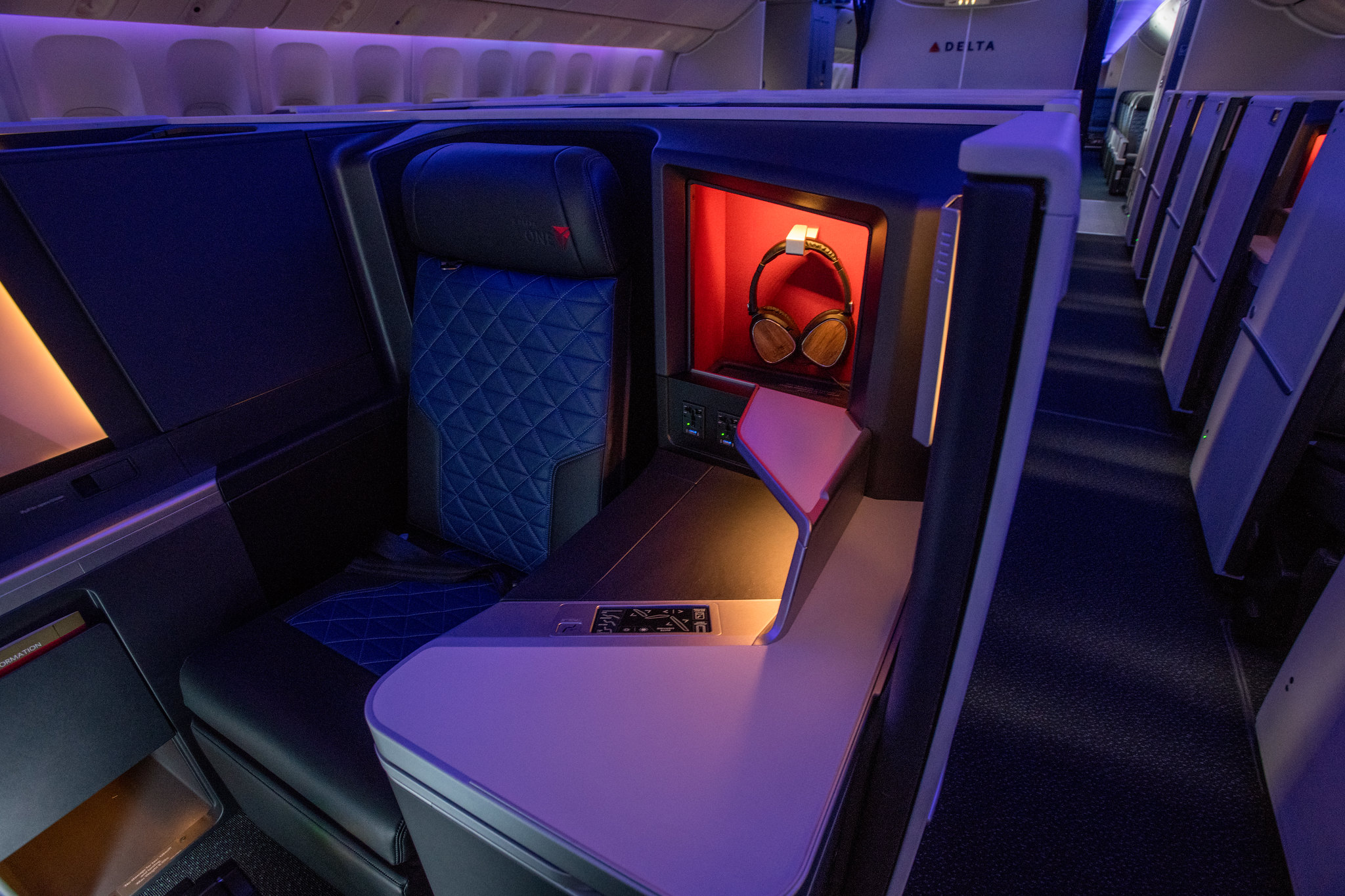 delta business class london to new york